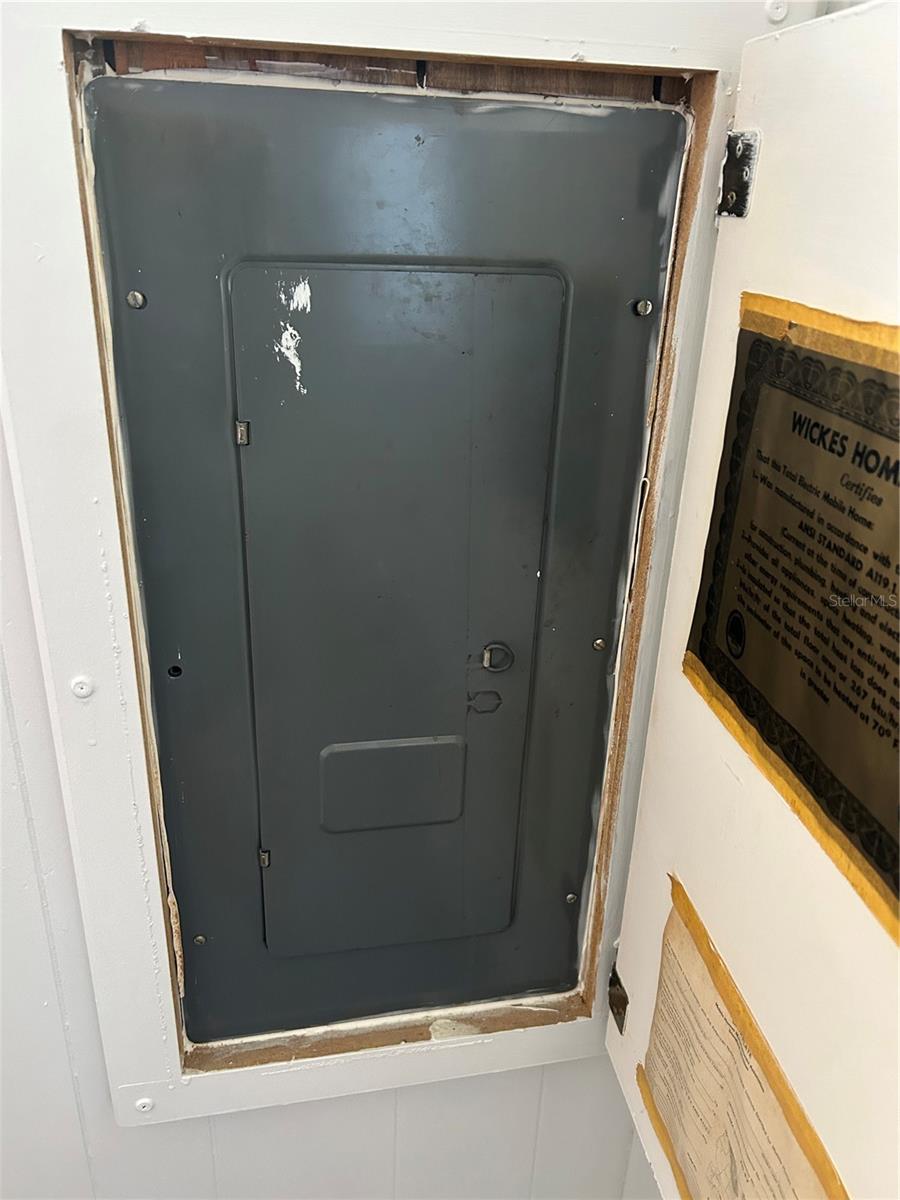 3221 SWEET GUM TER, SARASOTA, FL, 34237