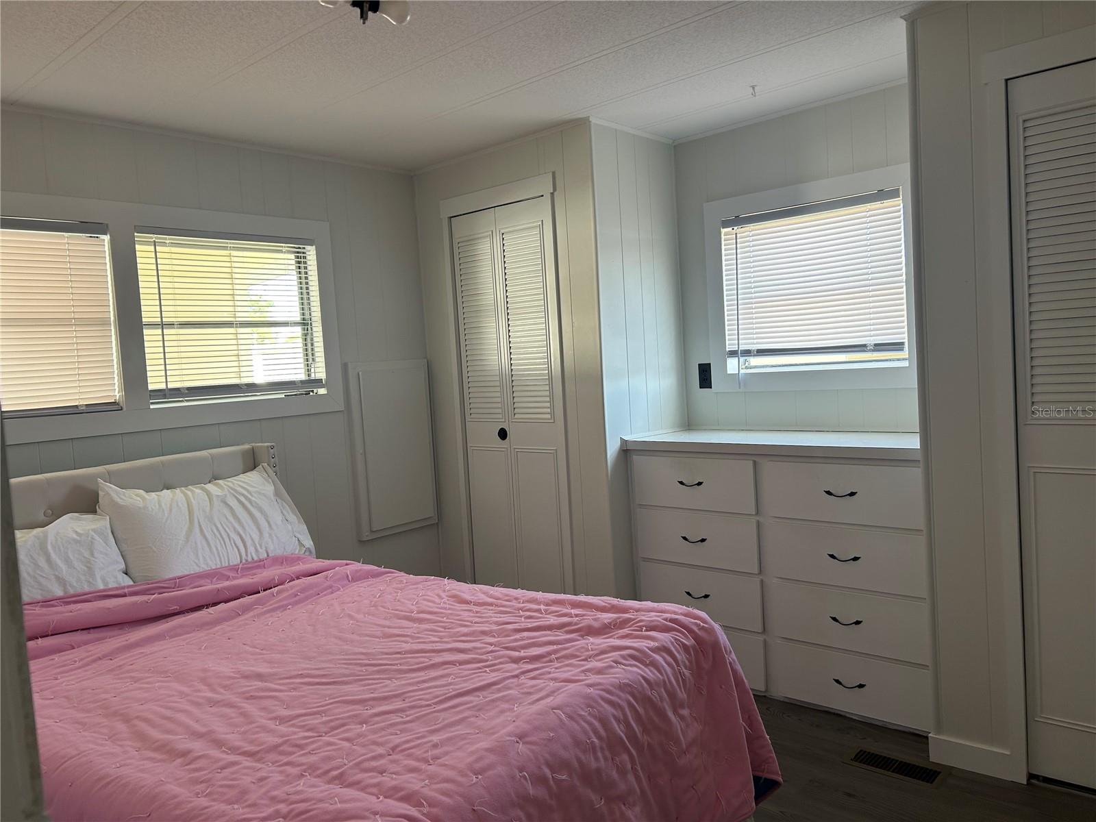 3221 SWEET GUM TER, SARASOTA, FL, 34237