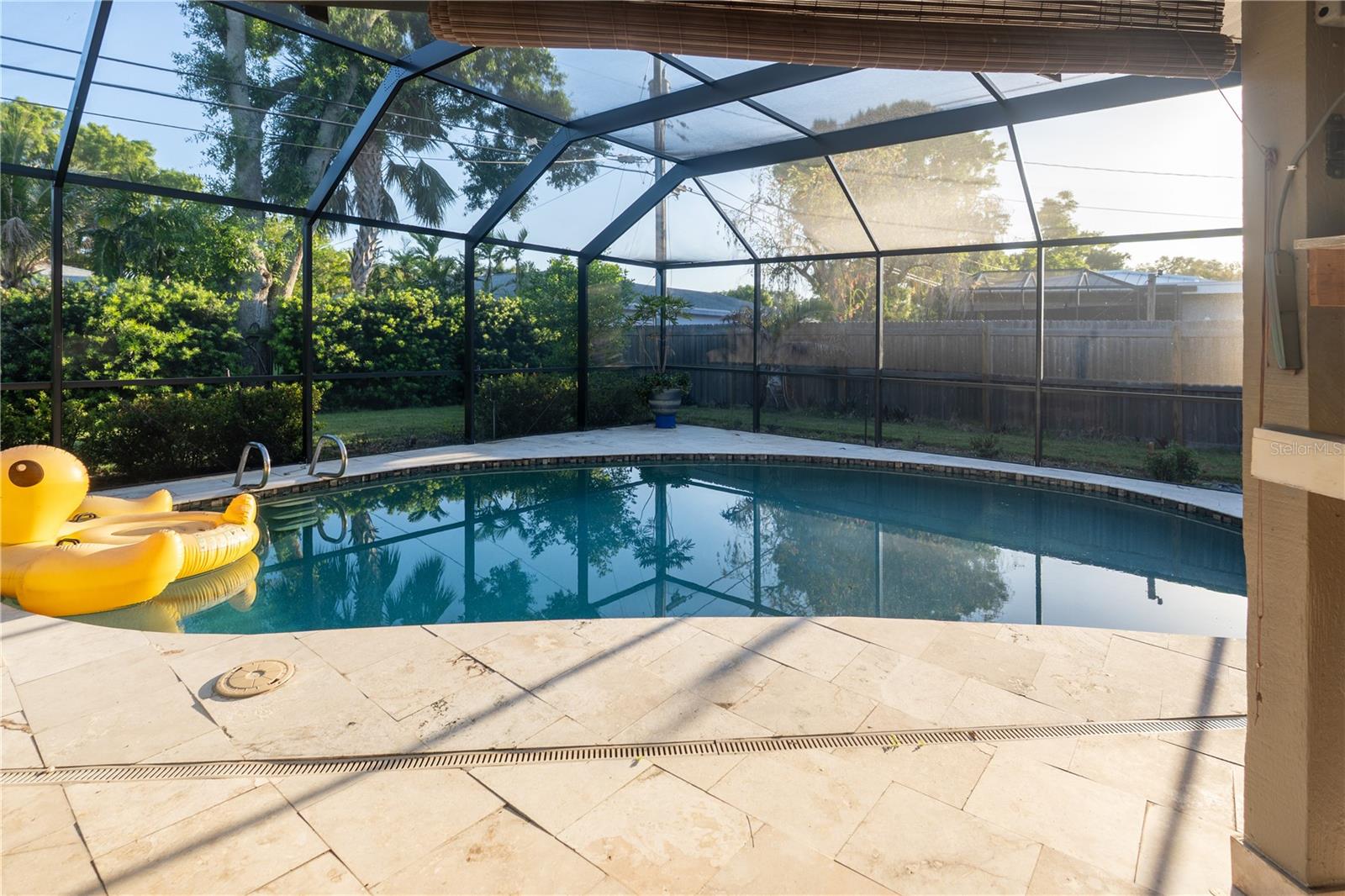 33 SOUTHWIND DR, BELLEAIR BLUFFS, FL, 33770