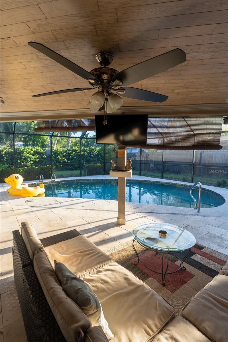 33 SOUTHWIND DR, BELLEAIR BLUFFS, FL, 33770