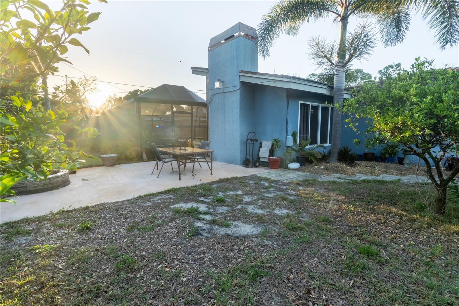 33 SOUTHWIND DR, BELLEAIR BLUFFS, FL, 33770