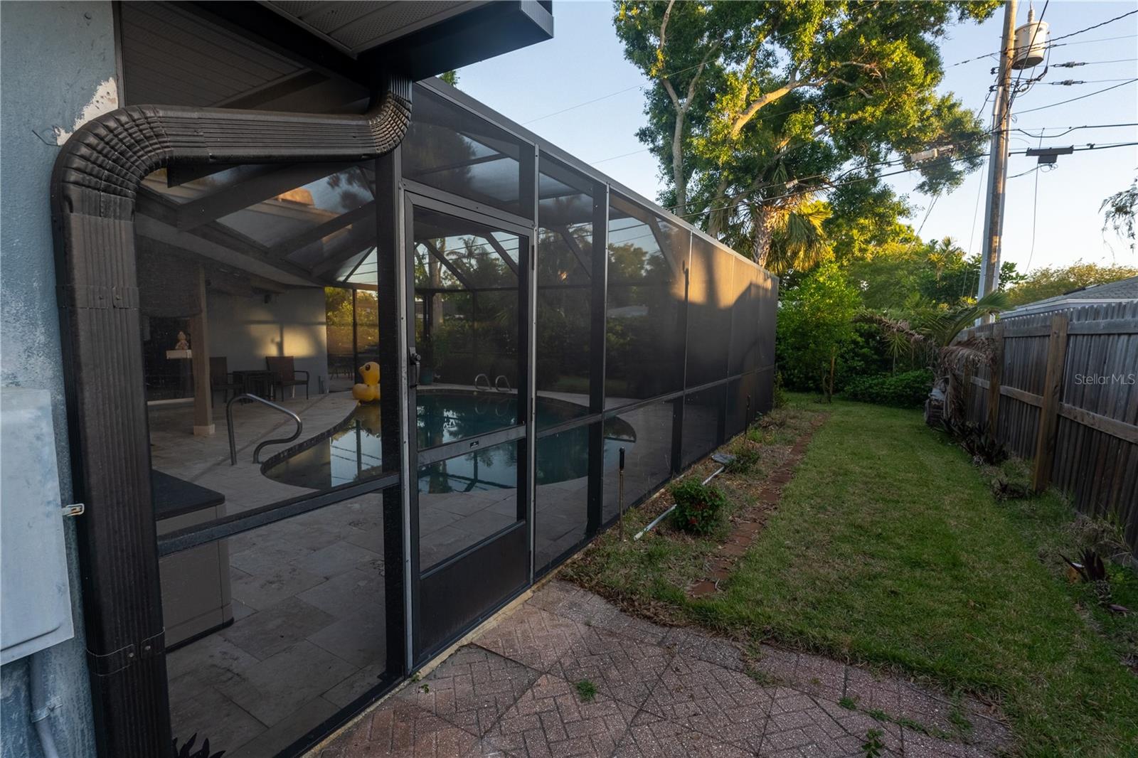 33 SOUTHWIND DR, BELLEAIR BLUFFS, FL, 33770