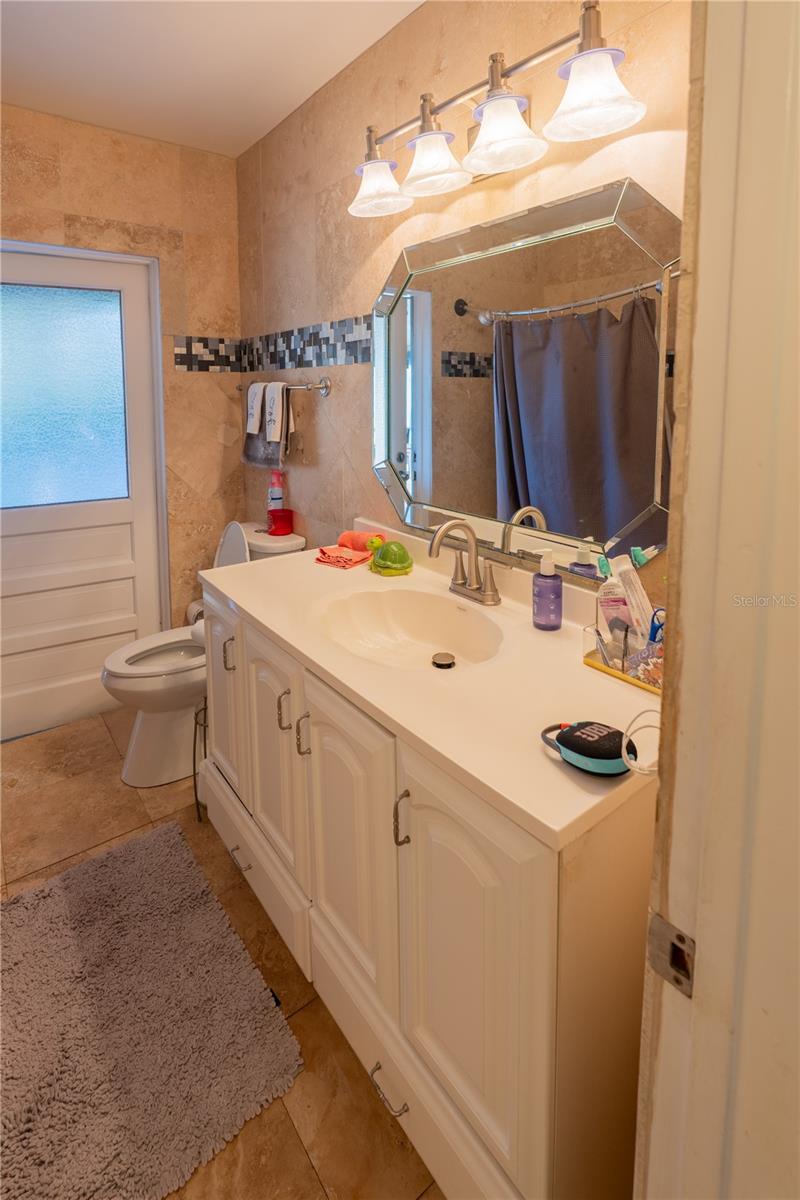 33 SOUTHWIND DR, BELLEAIR BLUFFS, FL, 33770