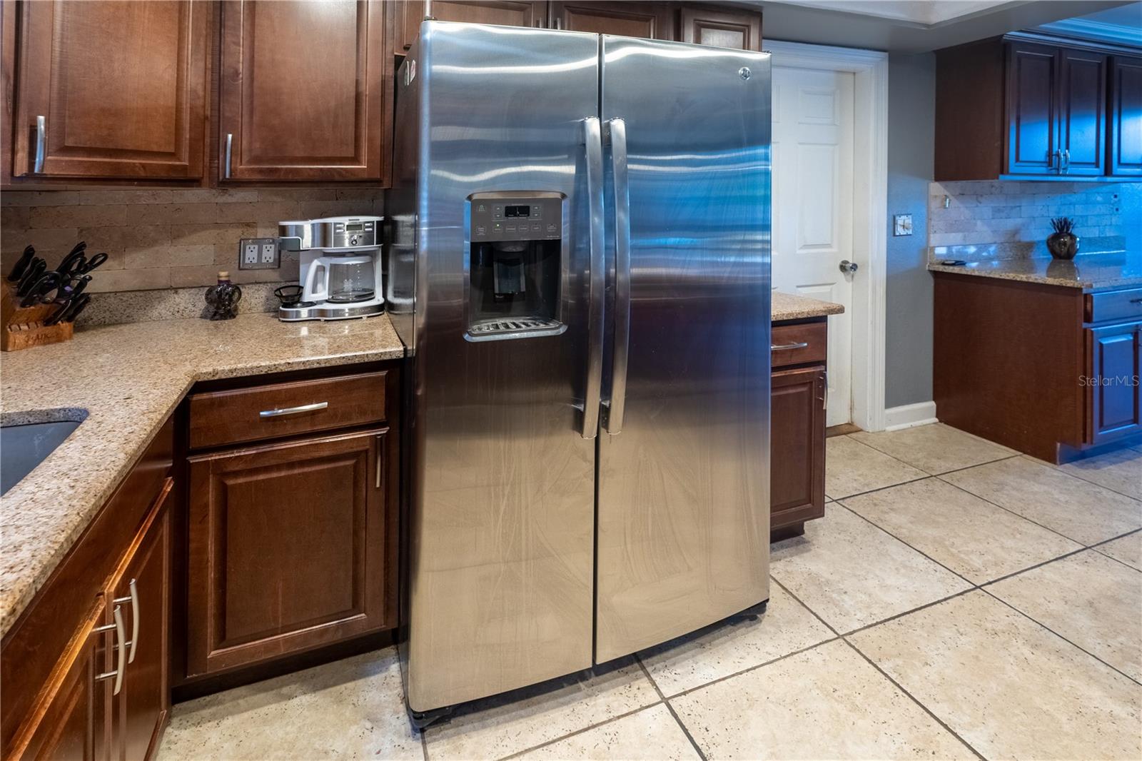 33 SOUTHWIND DR, BELLEAIR BLUFFS, FL, 33770