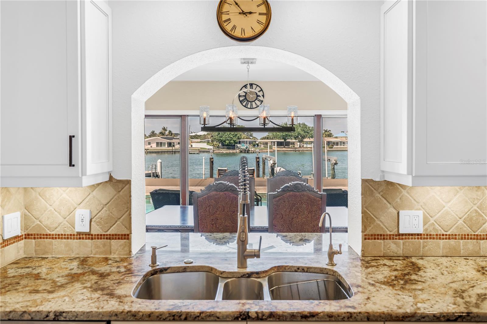 3945 POINSETTIA DR, ST PETE BEACH, FL, 33706