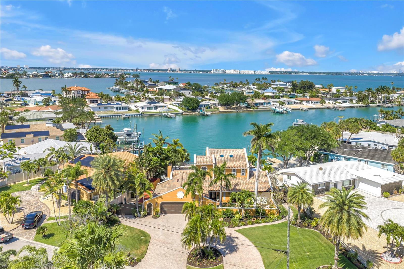 3945 POINSETTIA DR, ST PETE BEACH, FL, 33706