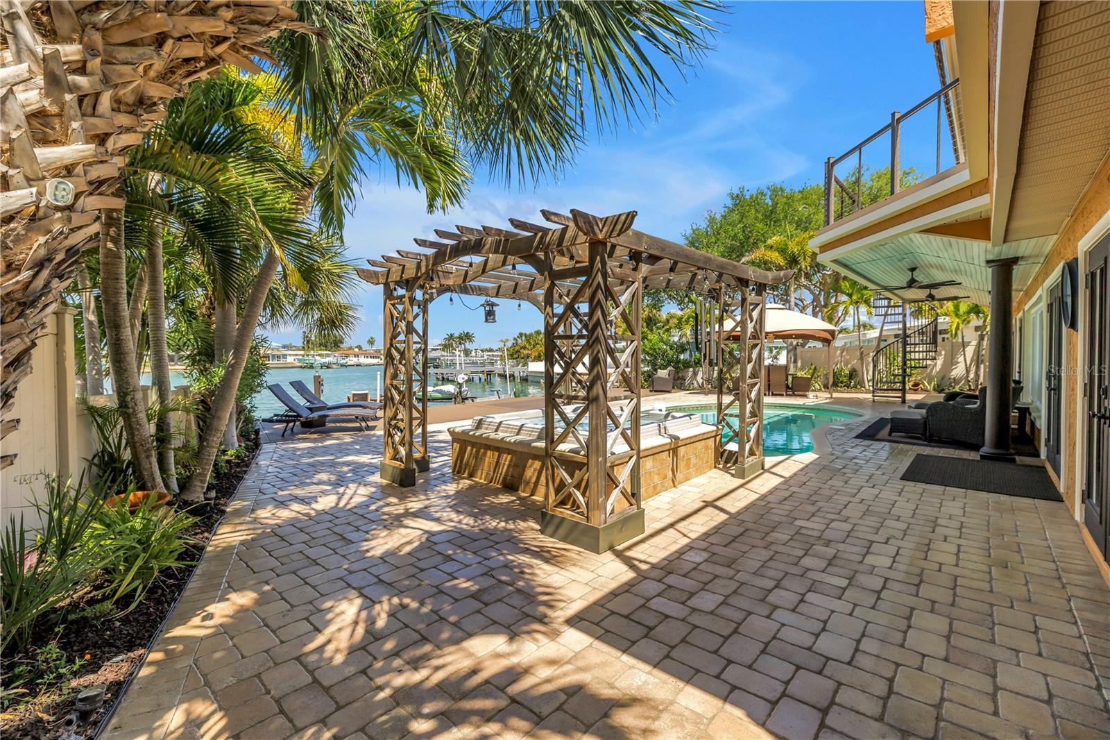 3945 POINSETTIA DR, ST PETE BEACH, FL, 33706