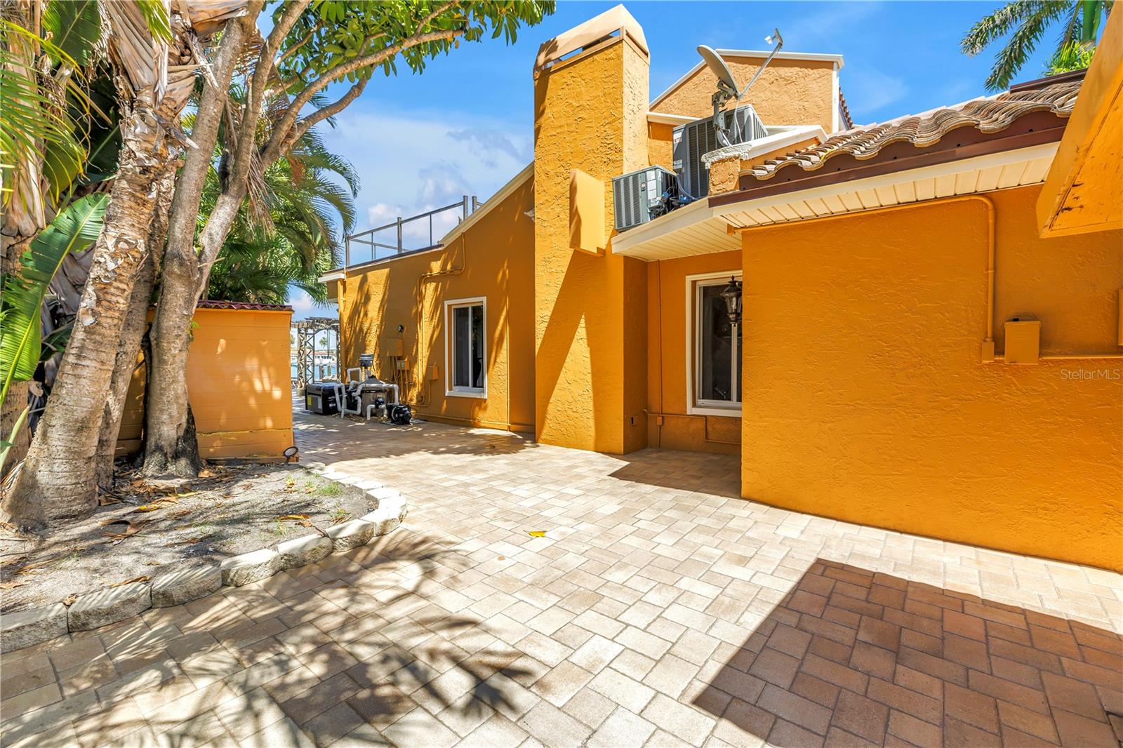 3945 POINSETTIA DR, ST PETE BEACH, FL, 33706