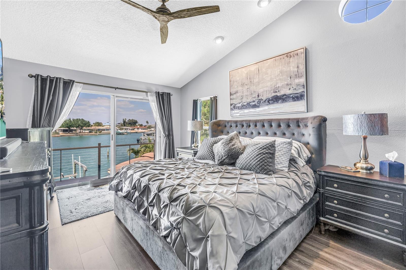 3945 POINSETTIA DR, ST PETE BEACH, FL, 33706