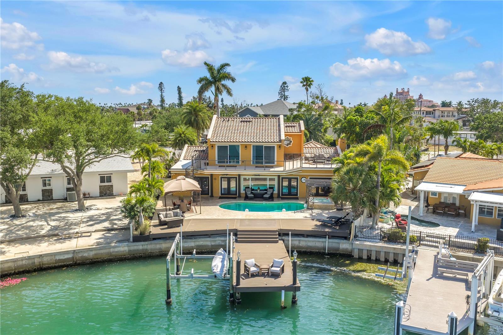 3945 POINSETTIA DR, ST PETE BEACH, FL, 33706