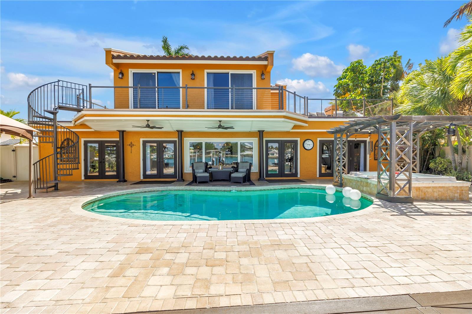 3945 POINSETTIA DR, ST PETE BEACH, FL, 33706