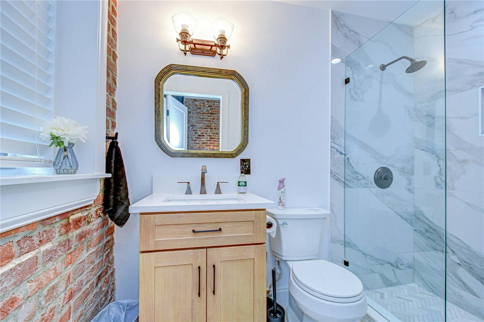 215 CENTRAL AVE #2B, ST PETERSBURG, FL, 33701