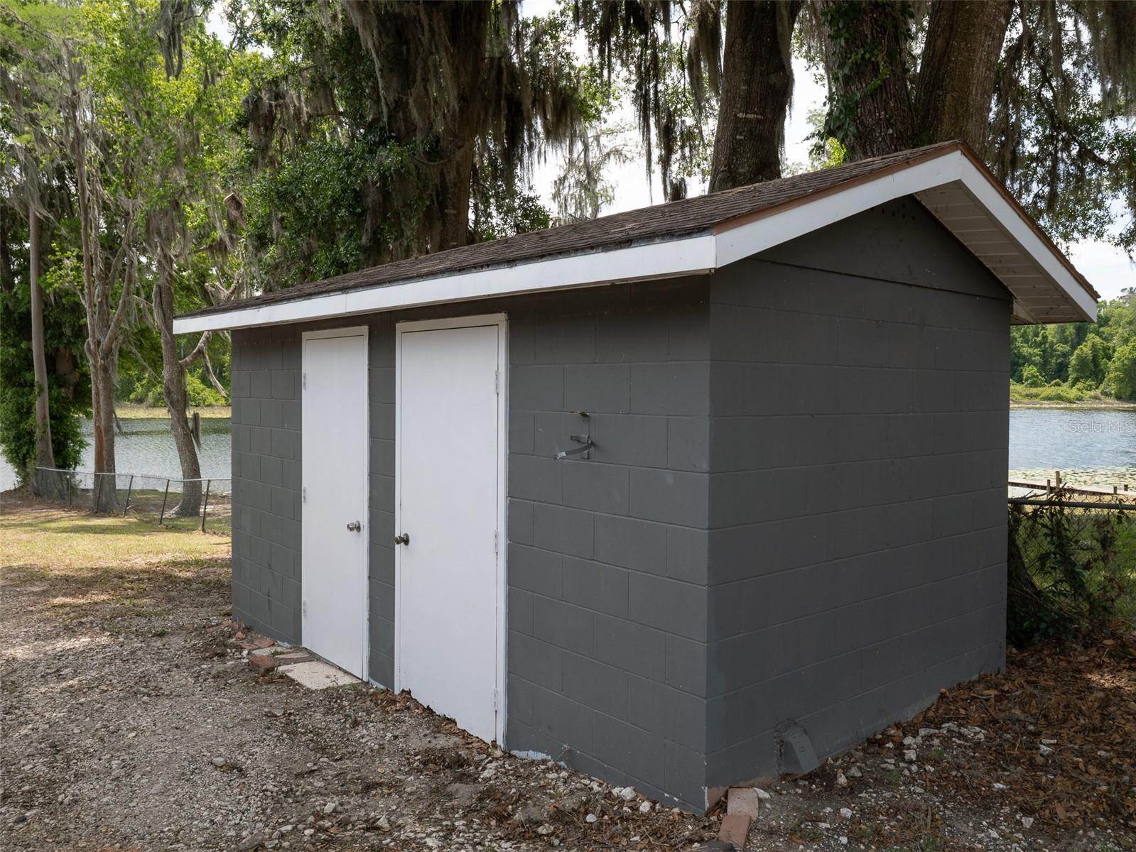 8491 LILLY LAKE RD, MELROSE, FL, 32666