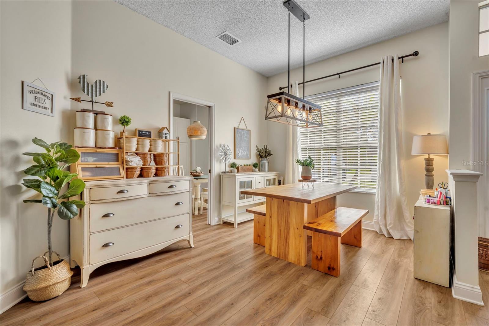 3397 STERLING LAKE CIR, OVIEDO, FL, 32765