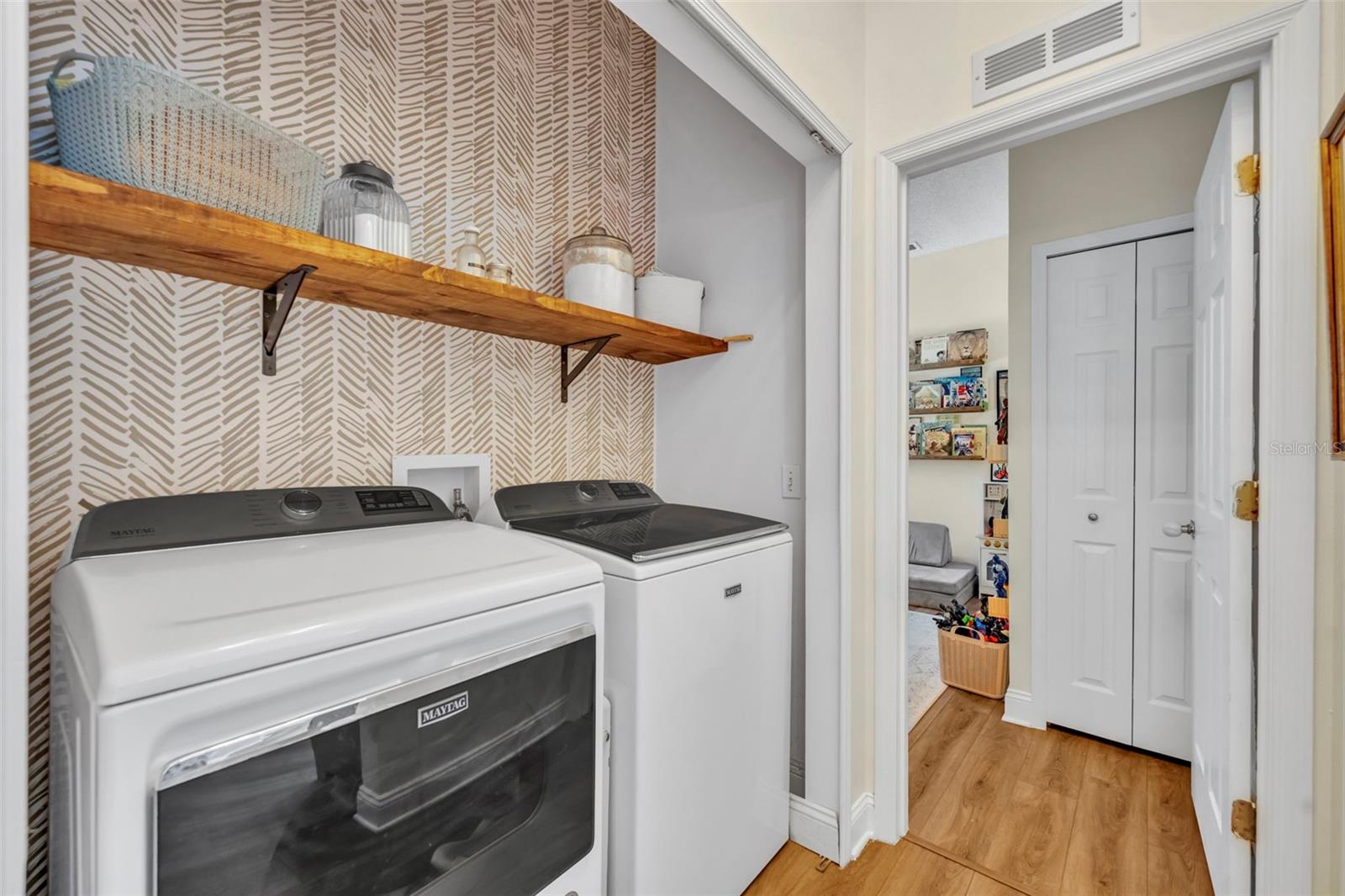 3397 STERLING LAKE CIR, OVIEDO, FL, 32765