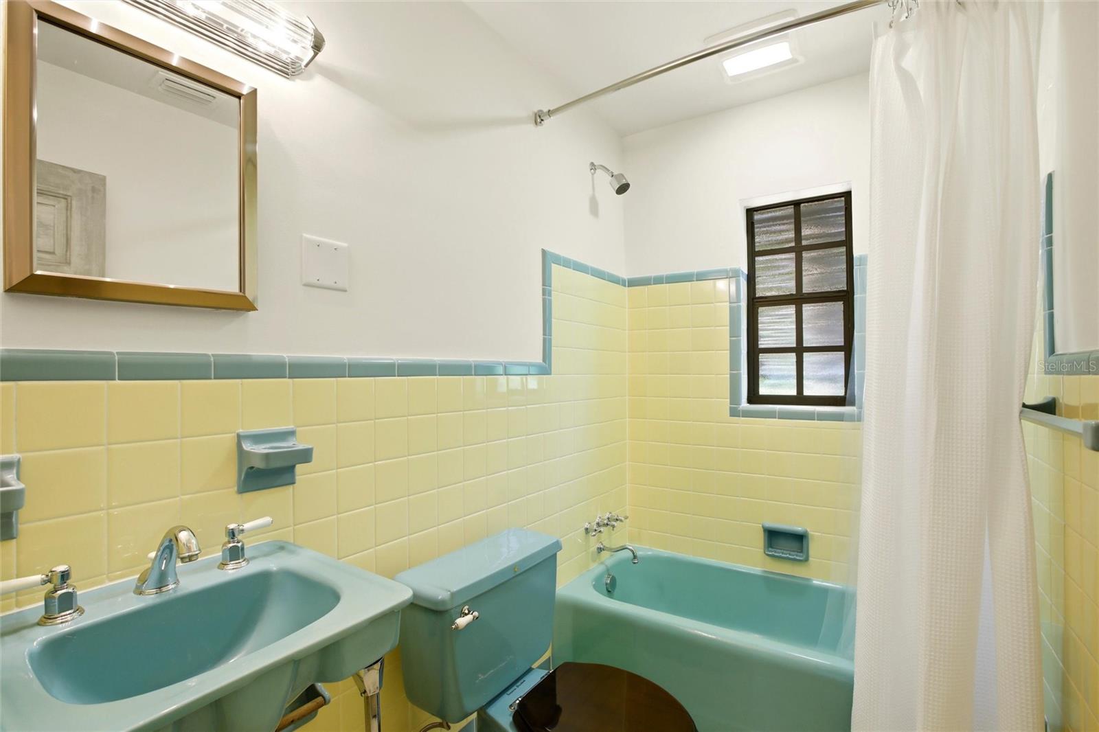 2706 RHODE ISLAND AVE, FORT MYERS, FL, 33916