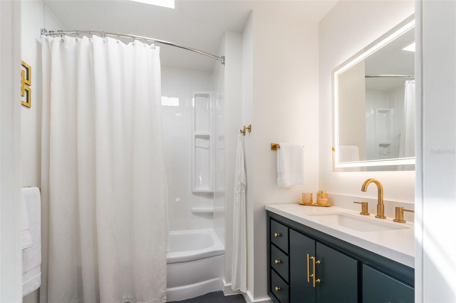 1110 NW 36TH RD, GAINESVILLE, FL, 32609