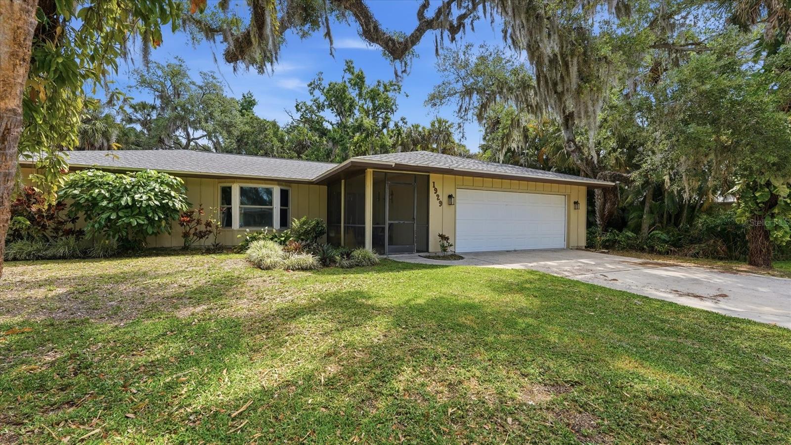 1929 PAR PL, SARASOTA, FL, 34240