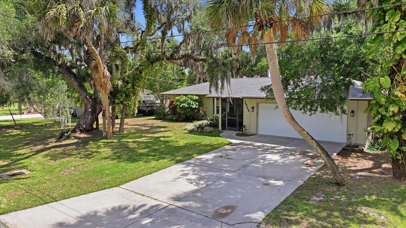 1929 PAR PL, SARASOTA, FL, 34240