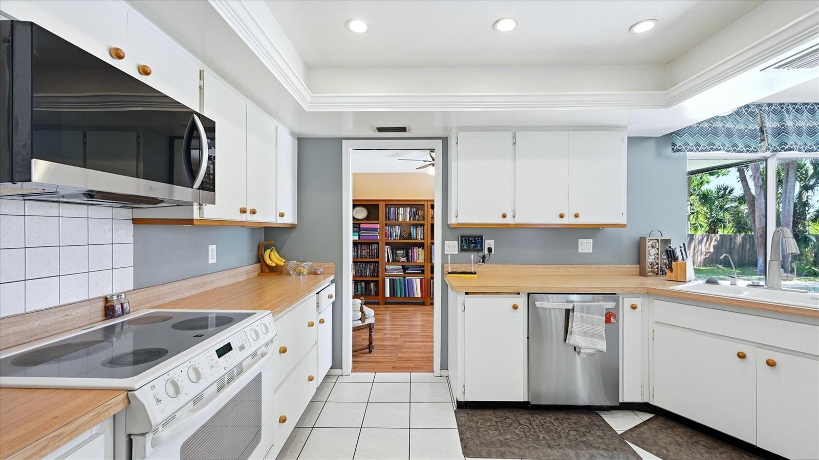 1929 PAR PL, SARASOTA, FL, 34240