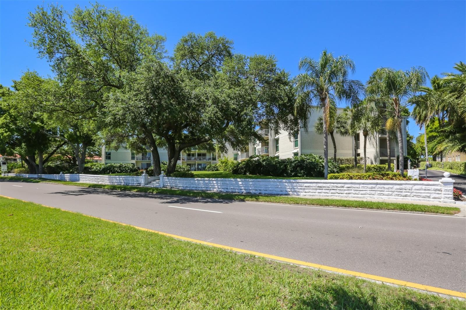 3325 BAYSHORE BLVD #E34, TAMPA, FL, 33629