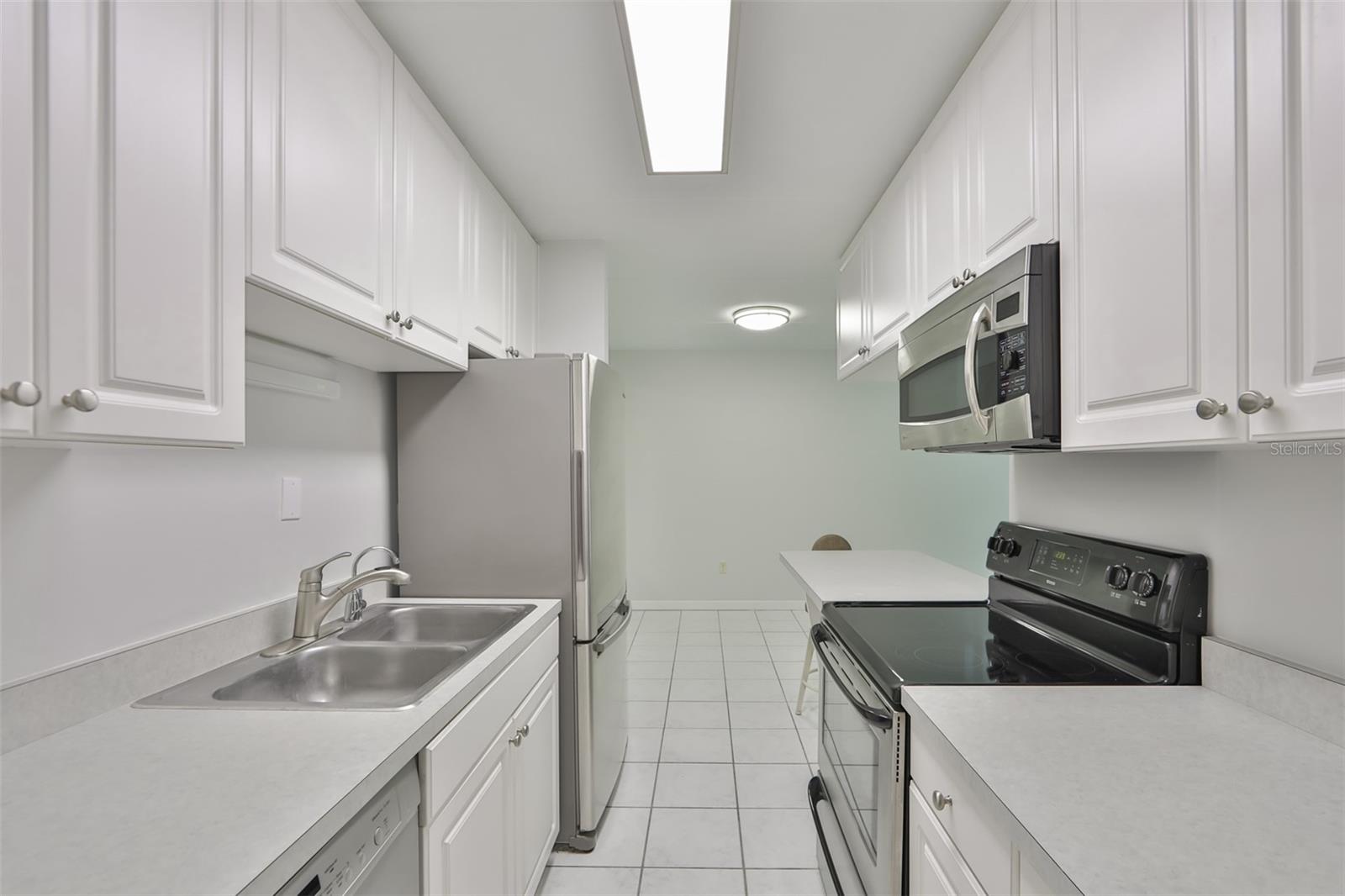 3325 BAYSHORE BLVD #E34, TAMPA, FL, 33629