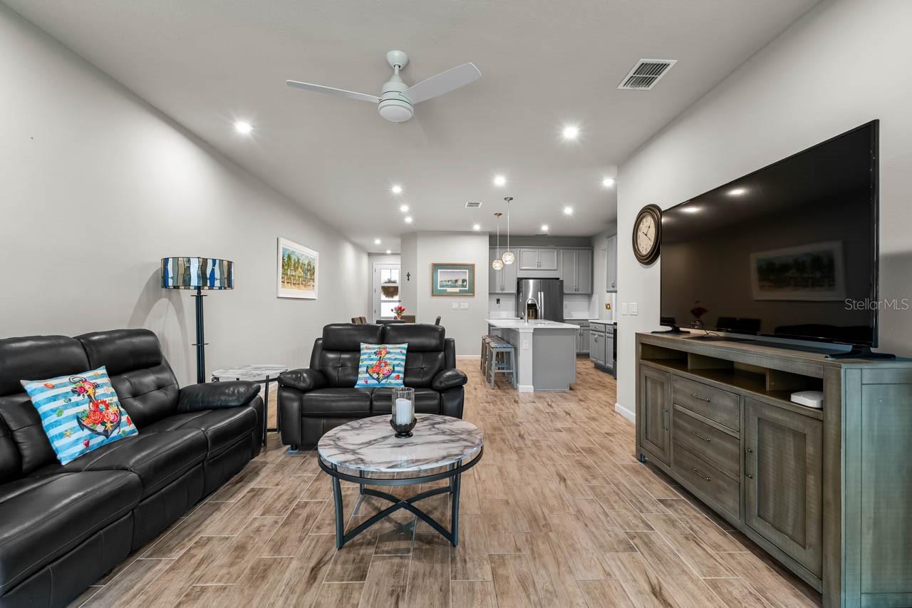 3775 MAXWELL PARK DR #92, SUN CITY CENTER, FL, 33573