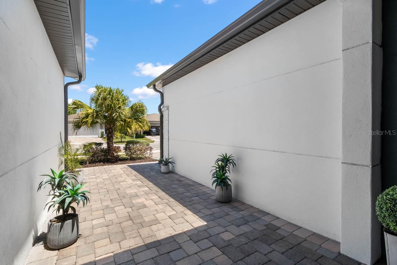 3775 MAXWELL PARK DR #92, SUN CITY CENTER, FL, 33573