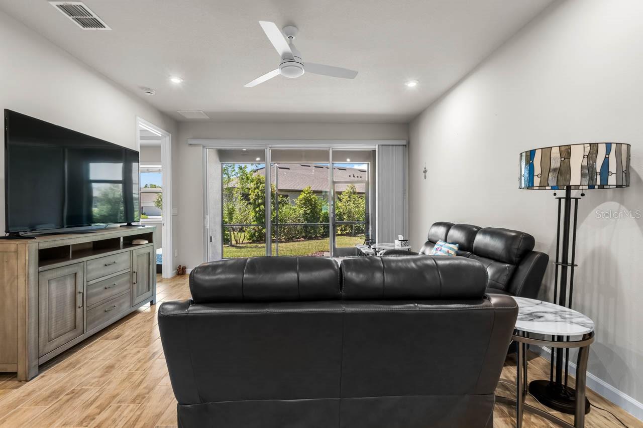 3775 MAXWELL PARK DR #92, SUN CITY CENTER, FL, 33573