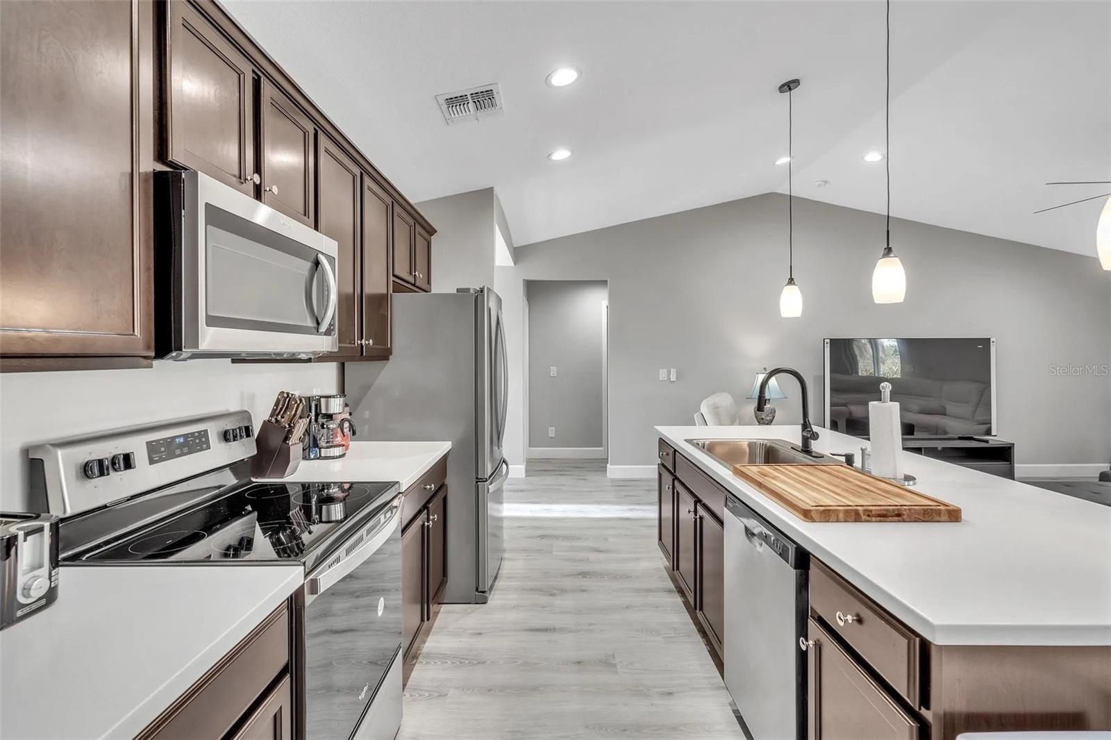 6193 CABAL LN, PORT CHARLOTTE, FL, 33981