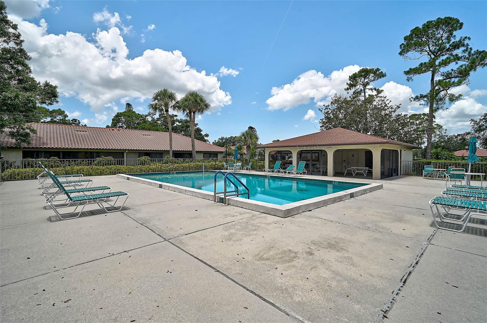 7341 GOLF POINTE CIR, SARASOTA, FL, 34243