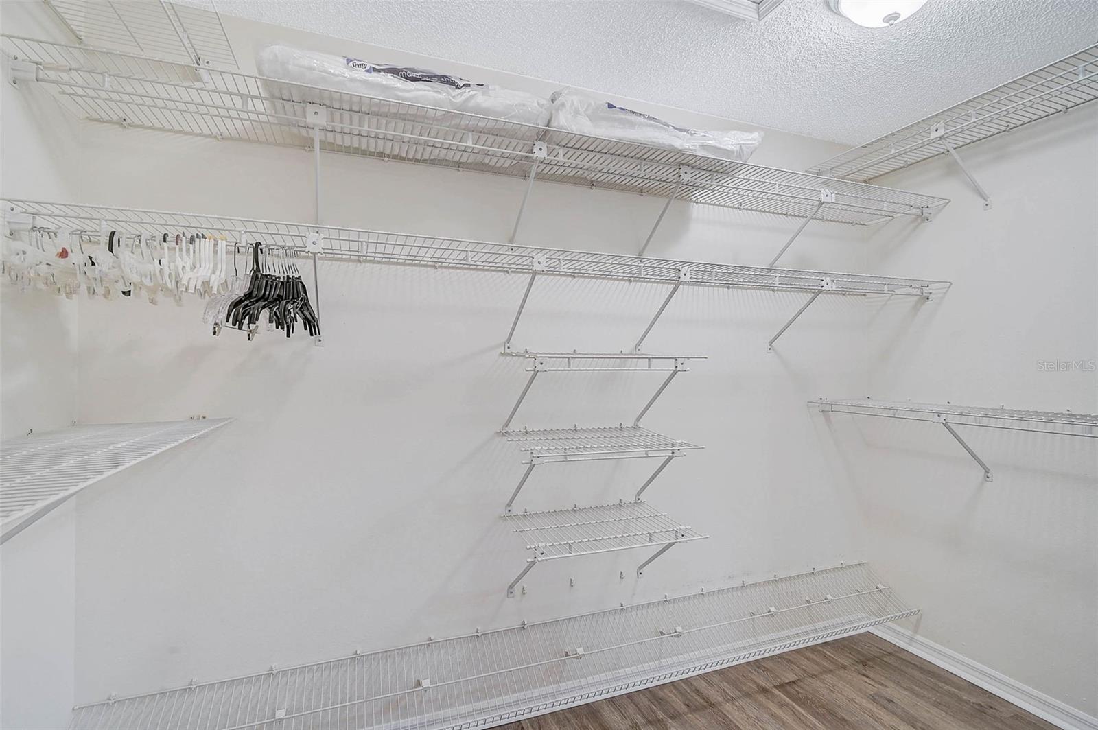 7341 GOLF POINTE CIR, SARASOTA, FL, 34243