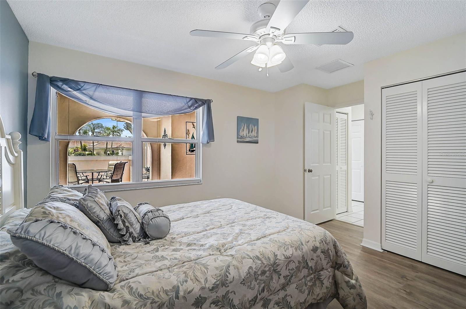 7341 GOLF POINTE CIR, SARASOTA, FL, 34243