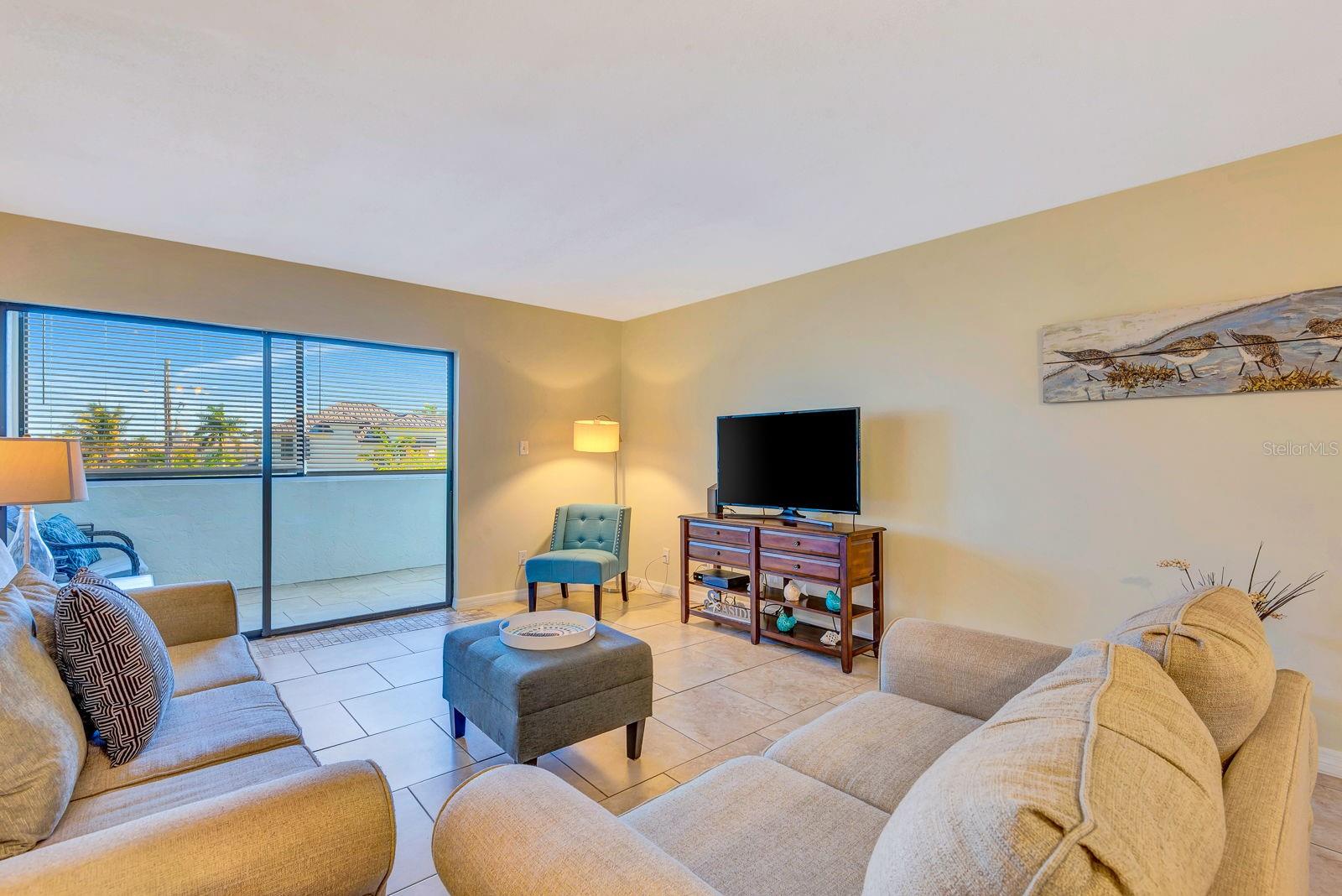 350 S POLK DR #302, SARASOTA, FL, 34236