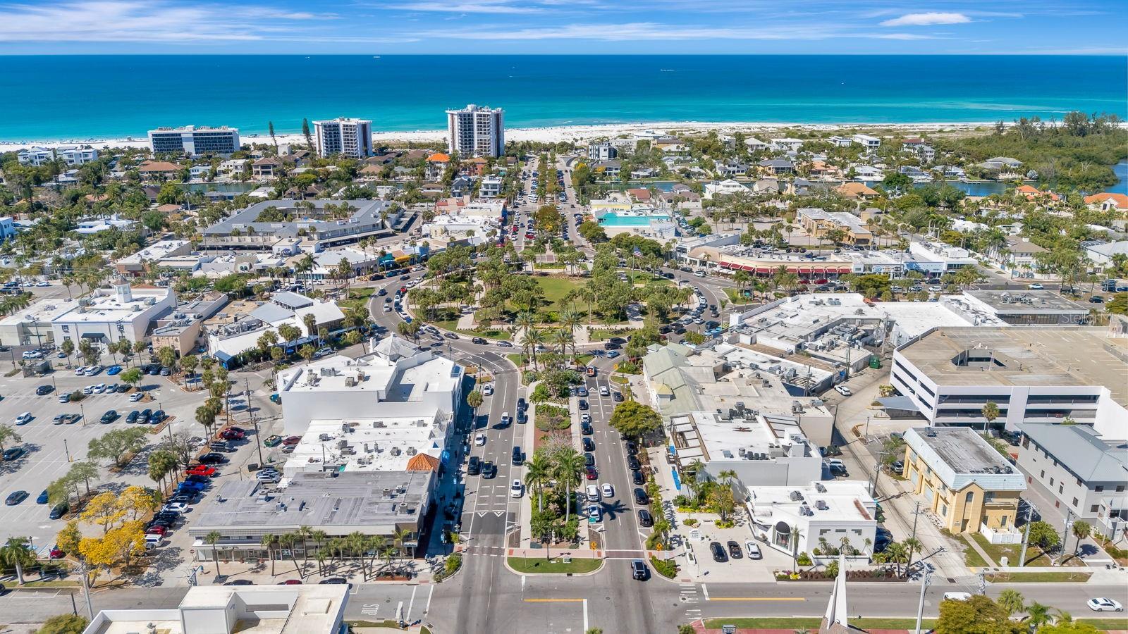 350 S POLK DR #302, SARASOTA, FL, 34236