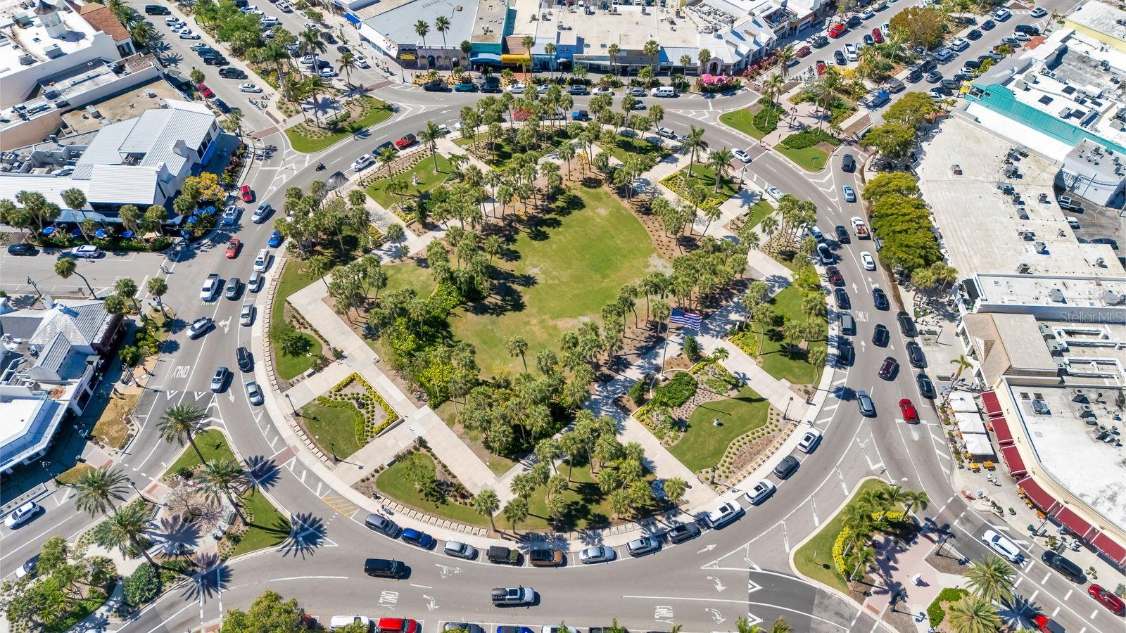 350 S POLK DR #302, SARASOTA, FL, 34236