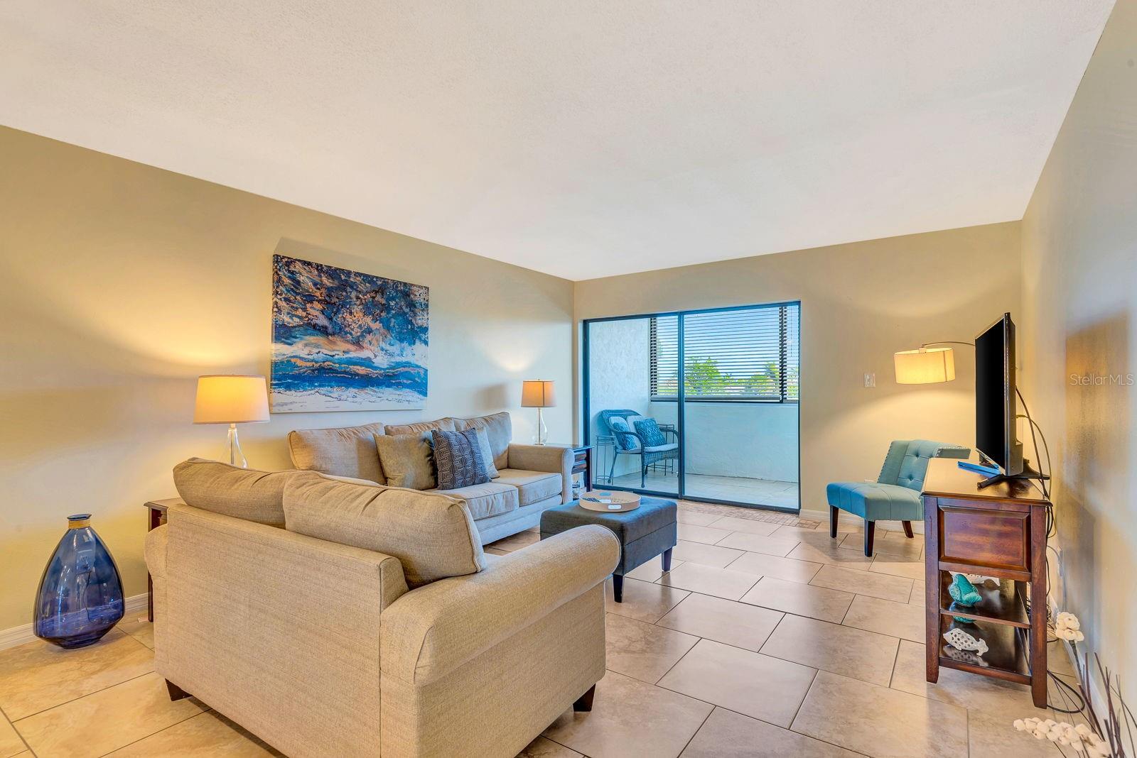 350 S POLK DR #302, SARASOTA, FL, 34236