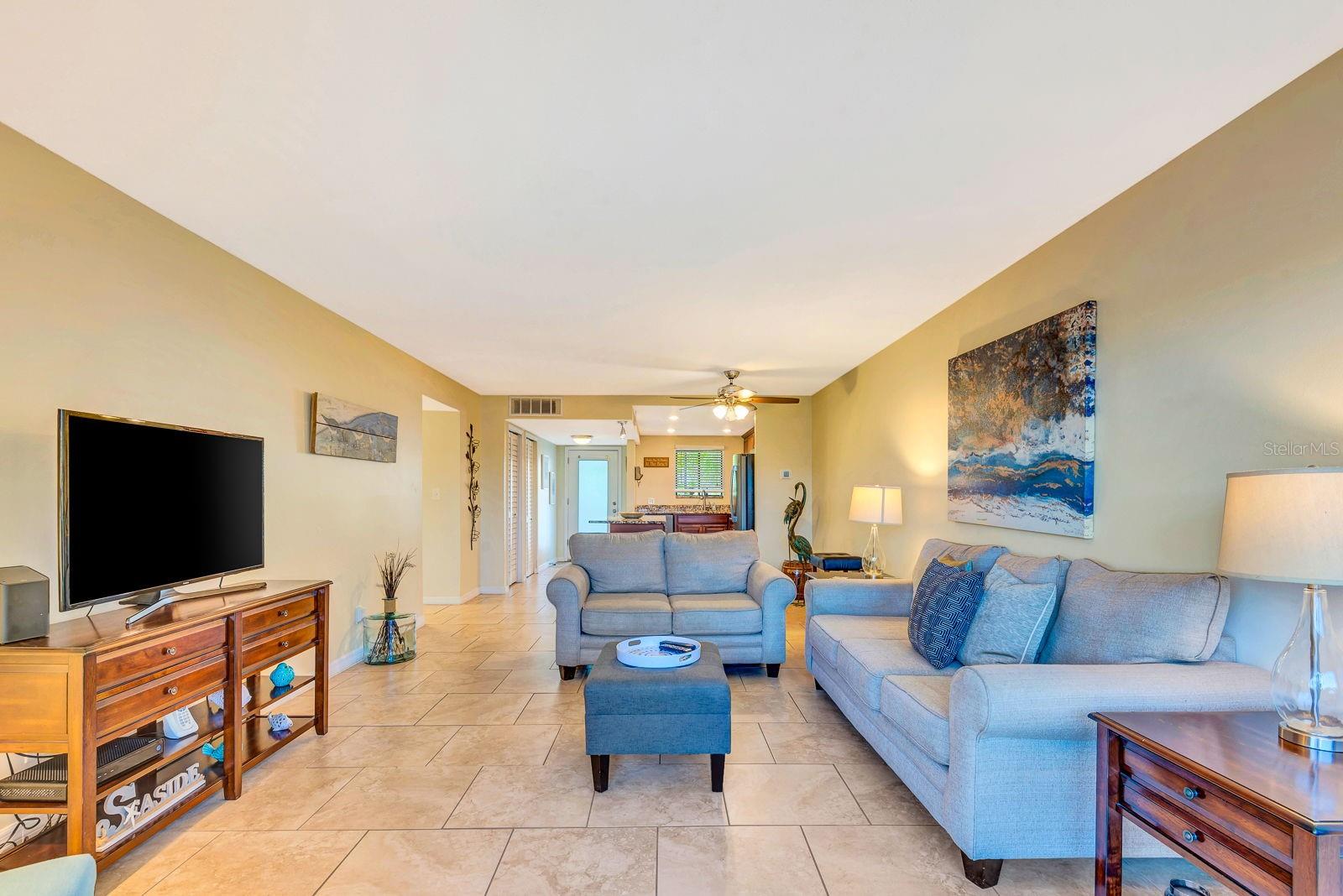 350 S POLK DR #302, SARASOTA, FL, 34236