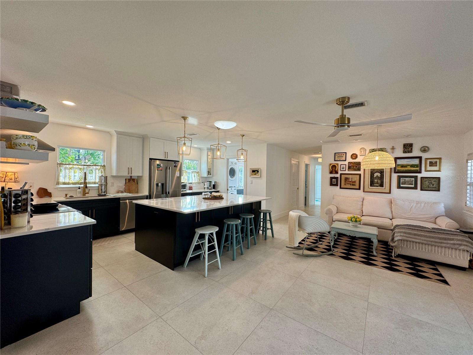 7372 MELALEUCA WAY, SARASOTA, FL, 34242