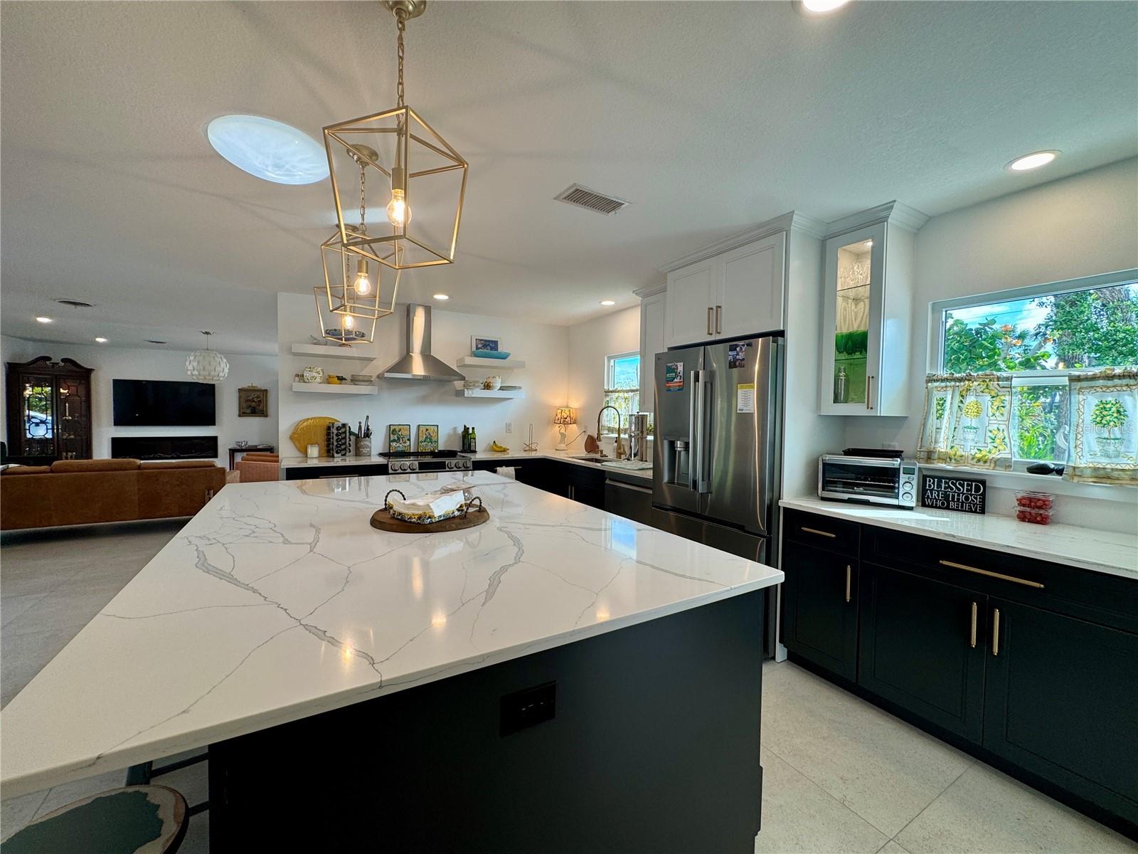 7372 MELALEUCA WAY, SARASOTA, FL, 34242