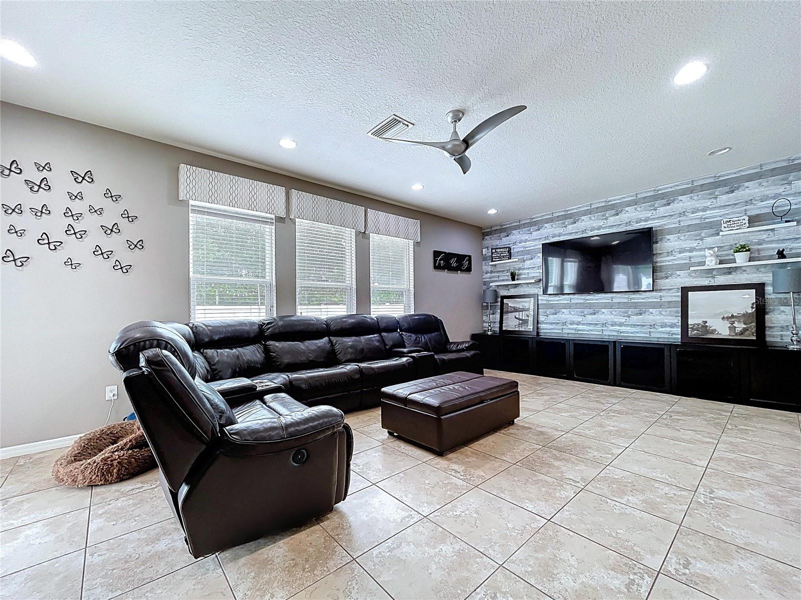 5446 ANGELONIA TER, LAND O LAKES, FL, 34639