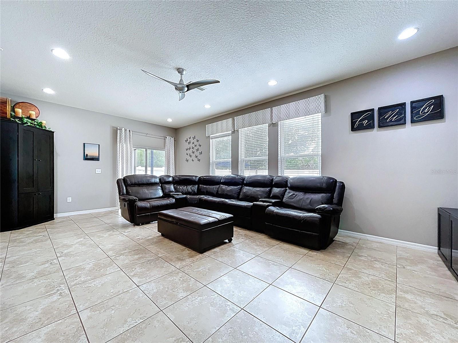 5446 ANGELONIA TER, LAND O LAKES, FL, 34639