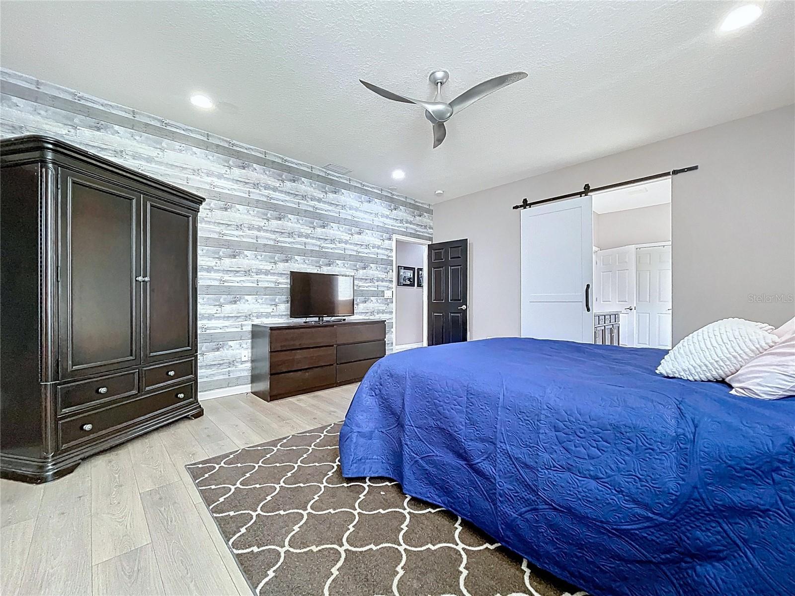 5446 ANGELONIA TER, LAND O LAKES, FL, 34639