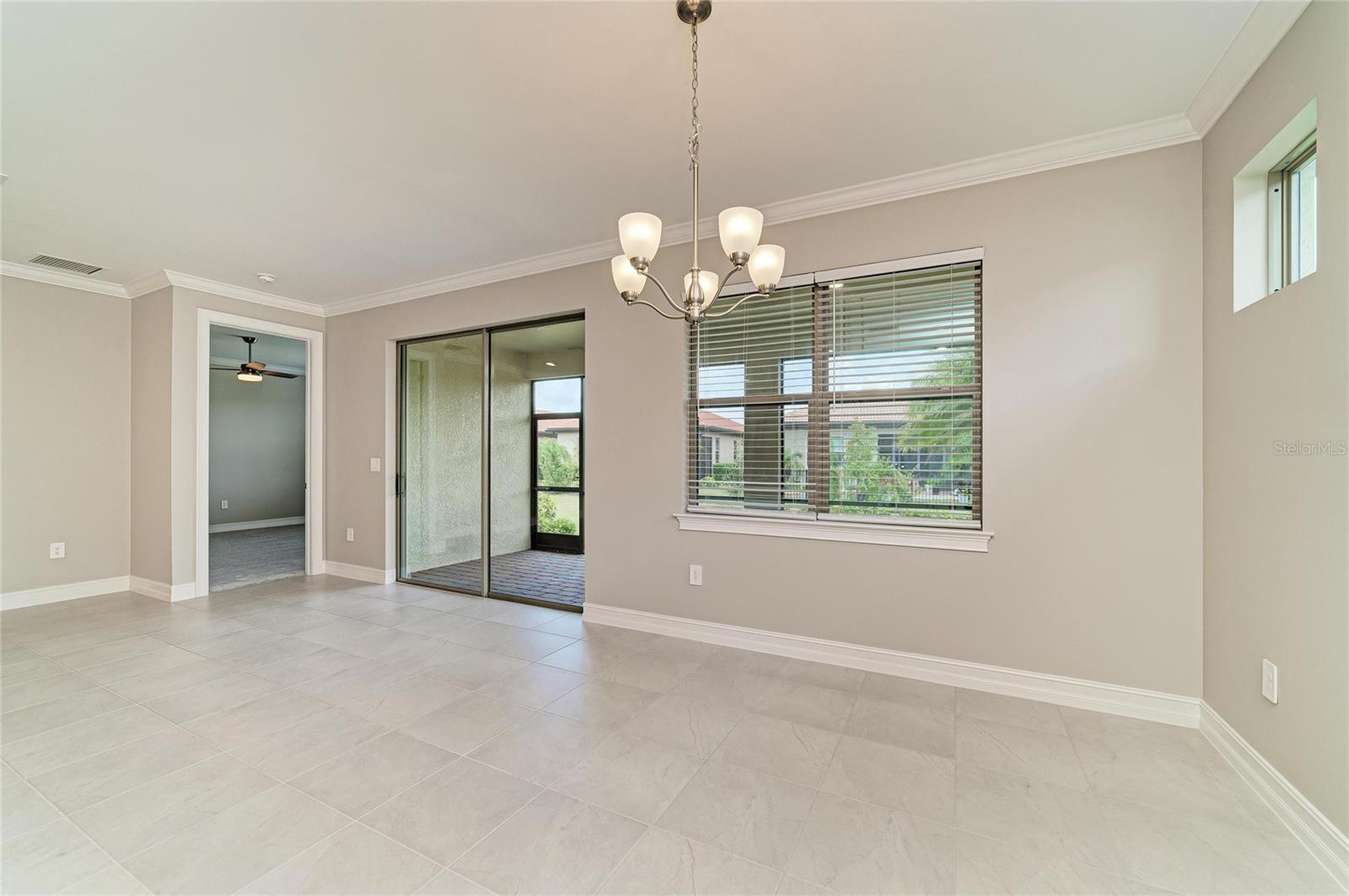 564 MARAVIYA BLVD, NOKOMIS, FL, 34275