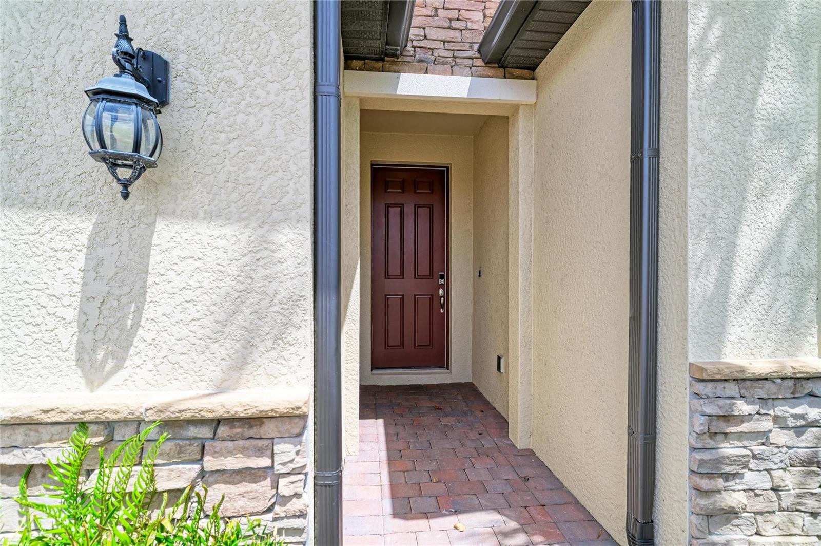 564 MARAVIYA BLVD, NOKOMIS, FL, 34275