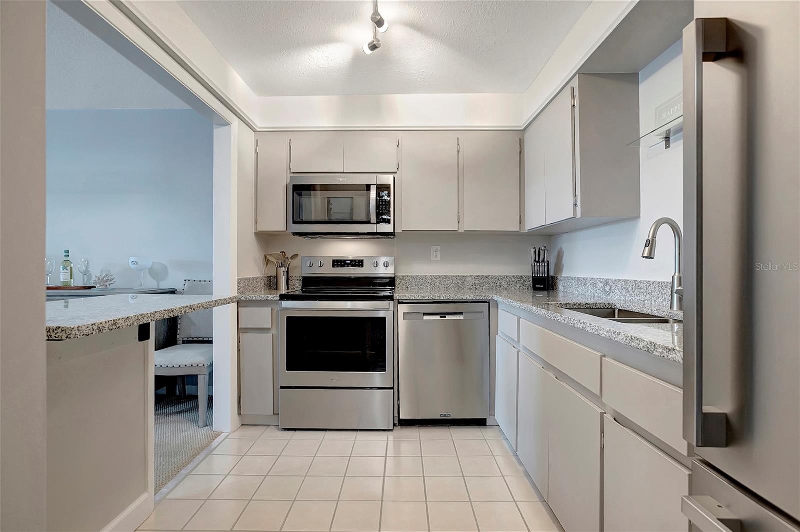 400 64TH AVE #202, ST PETE BEACH, FL, 33706