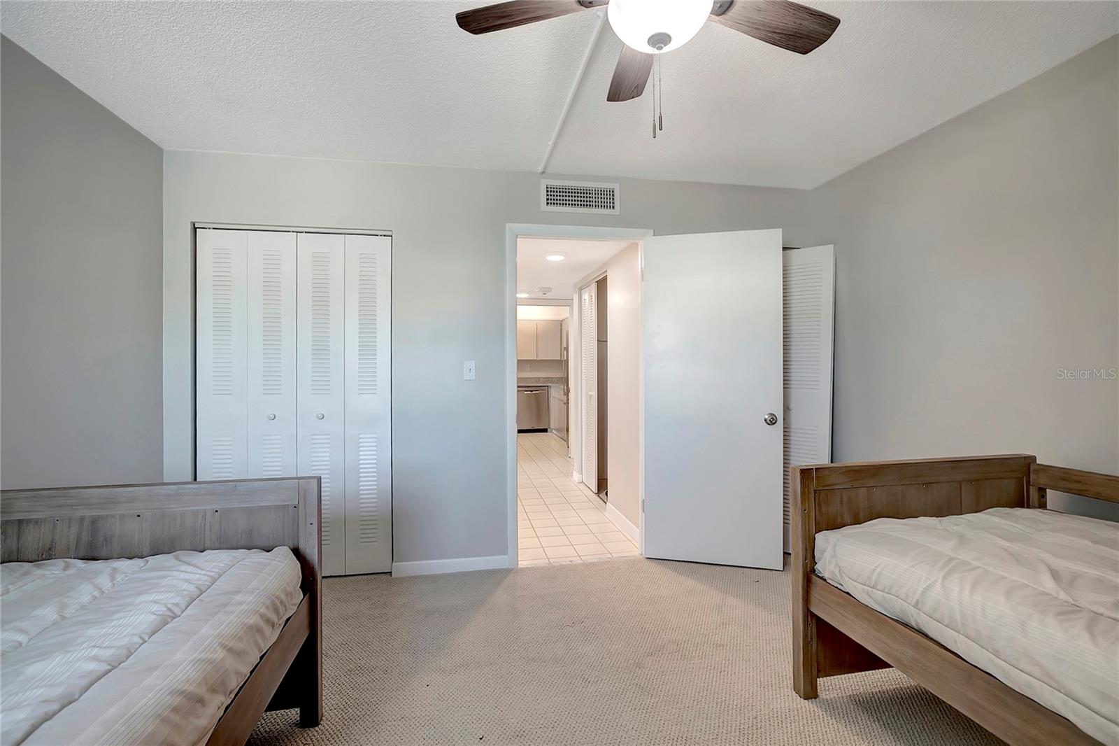 400 64TH AVE #202, ST PETE BEACH, FL, 33706