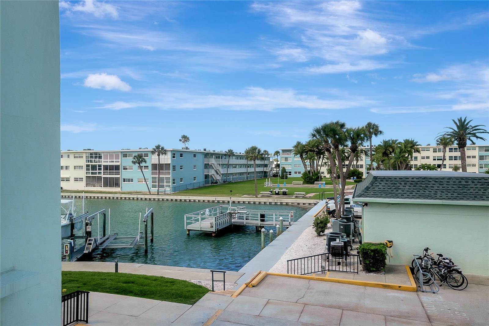 400 64TH AVE #202, ST PETE BEACH, FL, 33706