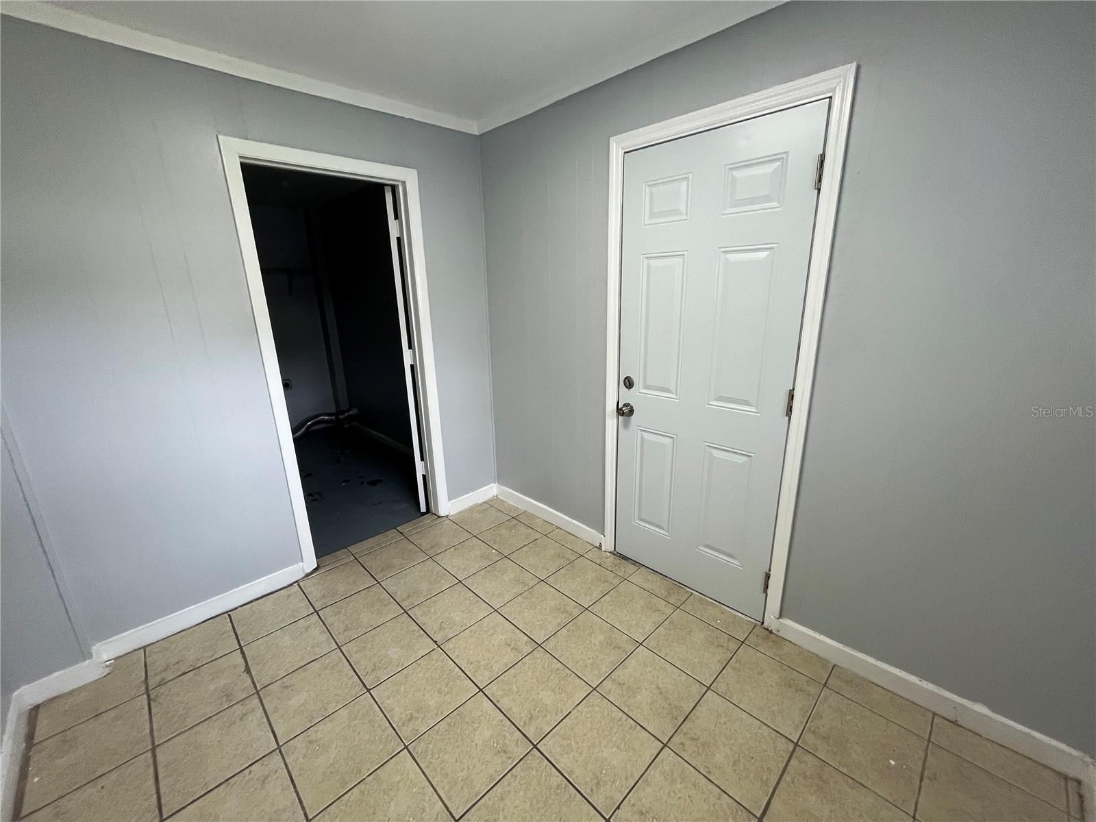 4203 LAKE LAWNE AVE, ORLANDO, FL, 32808