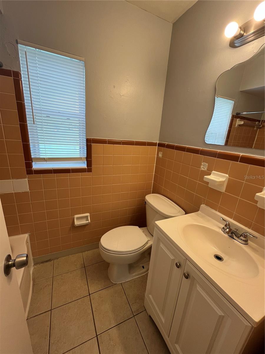 4203 LAKE LAWNE AVE, ORLANDO, FL, 32808